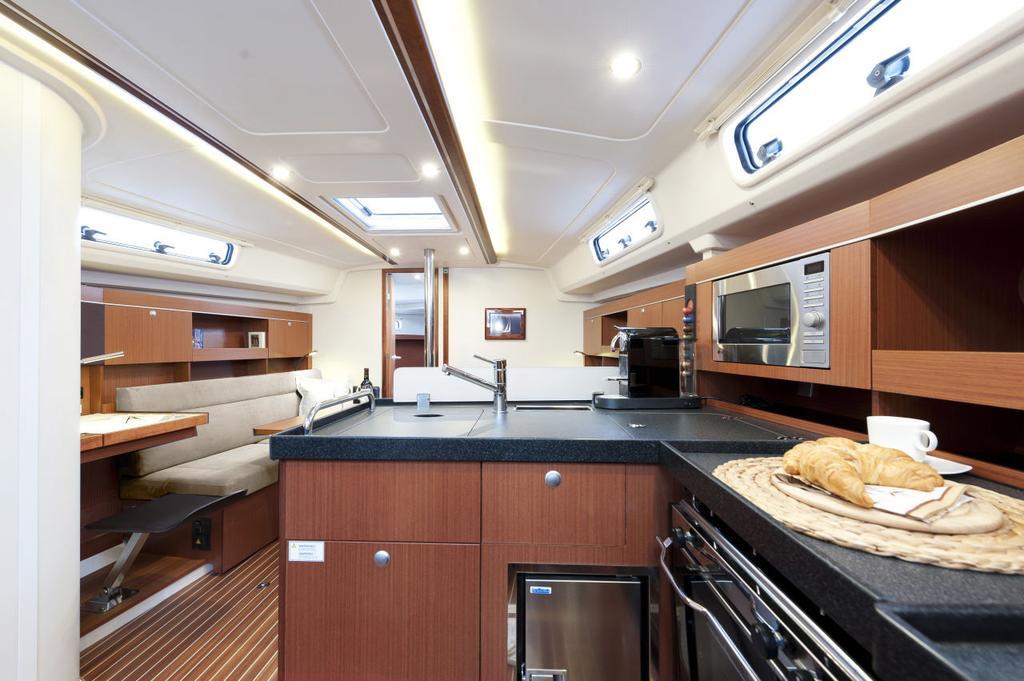 "Alkyoni" Sailing Yacht Hotel Tesalonika Bagian luar foto