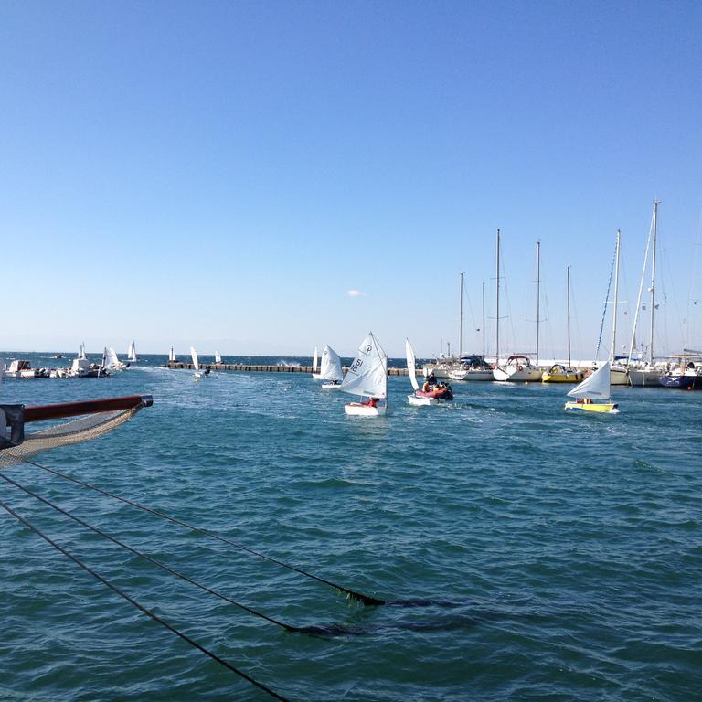 "Alkyoni" Sailing Yacht Hotel Tesalonika Bagian luar foto